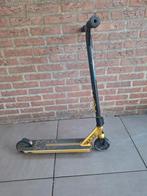 Stunt step goud Madd Gear, Fietsen en Brommers, Steps, Ophalen of Verzenden, Gebruikt, Gewone step