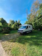 Nette en praktisch ingerichte Volkswagen Crafter zelfbouw, Buscamper of Camperbus, Volkswagen, Tot en met 2, Treinzit