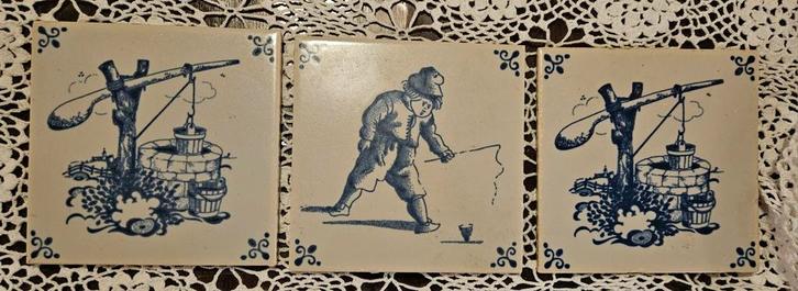 Oude mosa Tegels (2 stuks), Antiek en Kunst, Antiek | Wandborden en Tegels, Ophalen of Verzenden