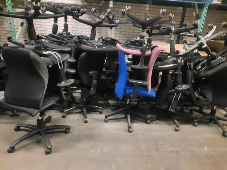grote partij bureau stoelen circa 500 stuks export, Huis en Inrichting, Bureaustoelen, Gebruikt, Zwart, Ophalen