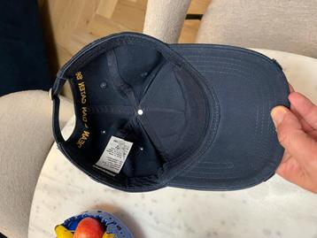 Dsquared2 Pet - nieuw ds blauw beschikbaar voor biedingen