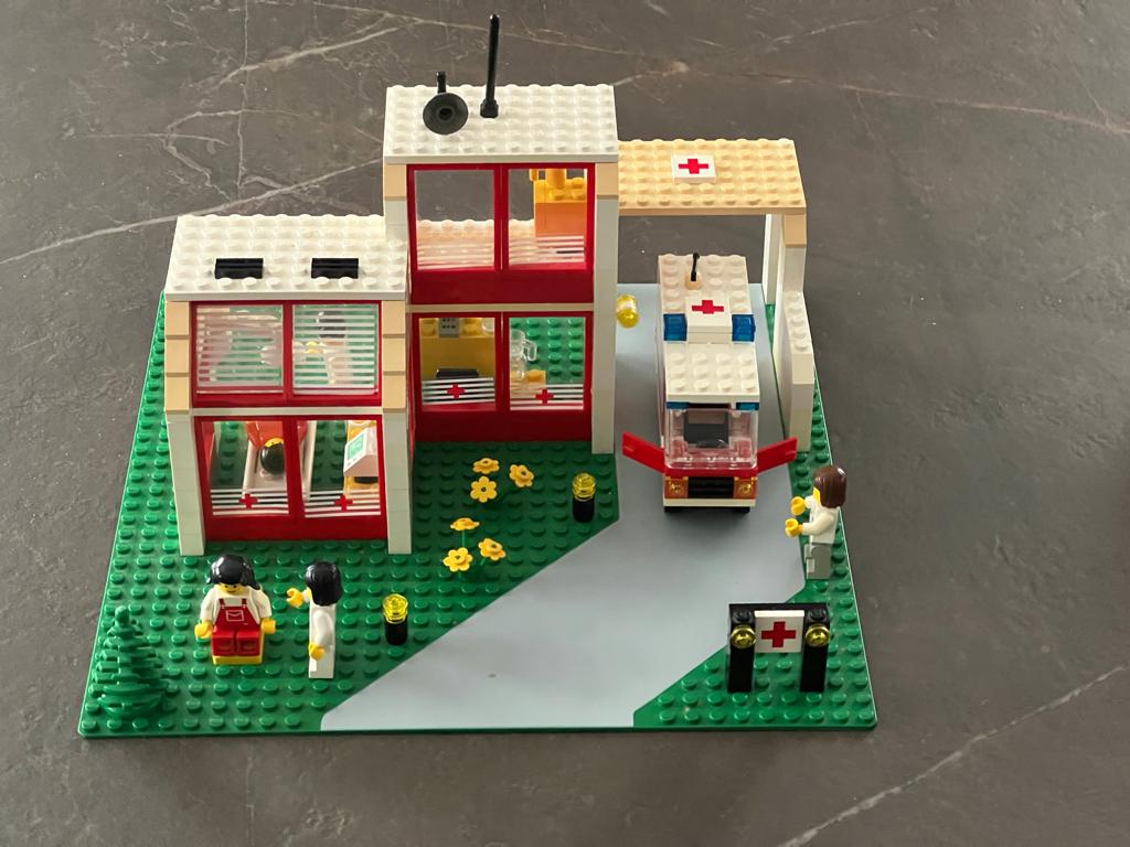 Lego 6380 Medische spoedgevallendienst, Verzenden, Zo goed als nieuw, Complete set, Lego