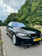 Bmw 318i Touring M-pakket Pano Navi…., Auto's, BMW, Automaat, Beige, 1435 kg, Zwart