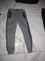 152 NIK & NIK grijze broek, Ophalen of Verzenden, Zo goed als nieuw, Jongen, Broek