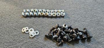 19" Rack Montage Hardware Set beschikbaar voor biedingen