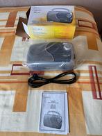 Nieuwe vintage draagbare radio. Merk Xiron, Audio, Tv en Foto, Radio's, Ophalen of Verzenden, Nieuw, Radio