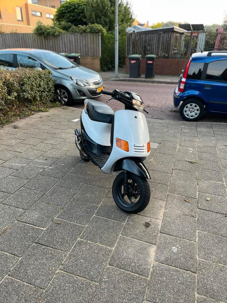 Zip Type 3 70cc, Fietsen en Brommers, Scooters | Piaggio, Gebruikt, Overige modellen, Maximaal 25 km/u, Benzine, Ophalen