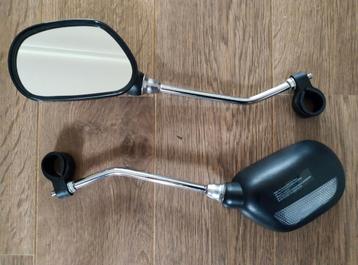Fietsspiegels set van 2. Nieuw in doos. Rond 22mm - 25mm beschikbaar voor biedingen