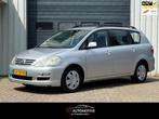 Toyota Avensis Verso 2.0i Linea Sol 7p. 1e EIG / AIRCO / NAP, Voorwielaandrijving, 1998 cc, 4 cilinders, 150 pk