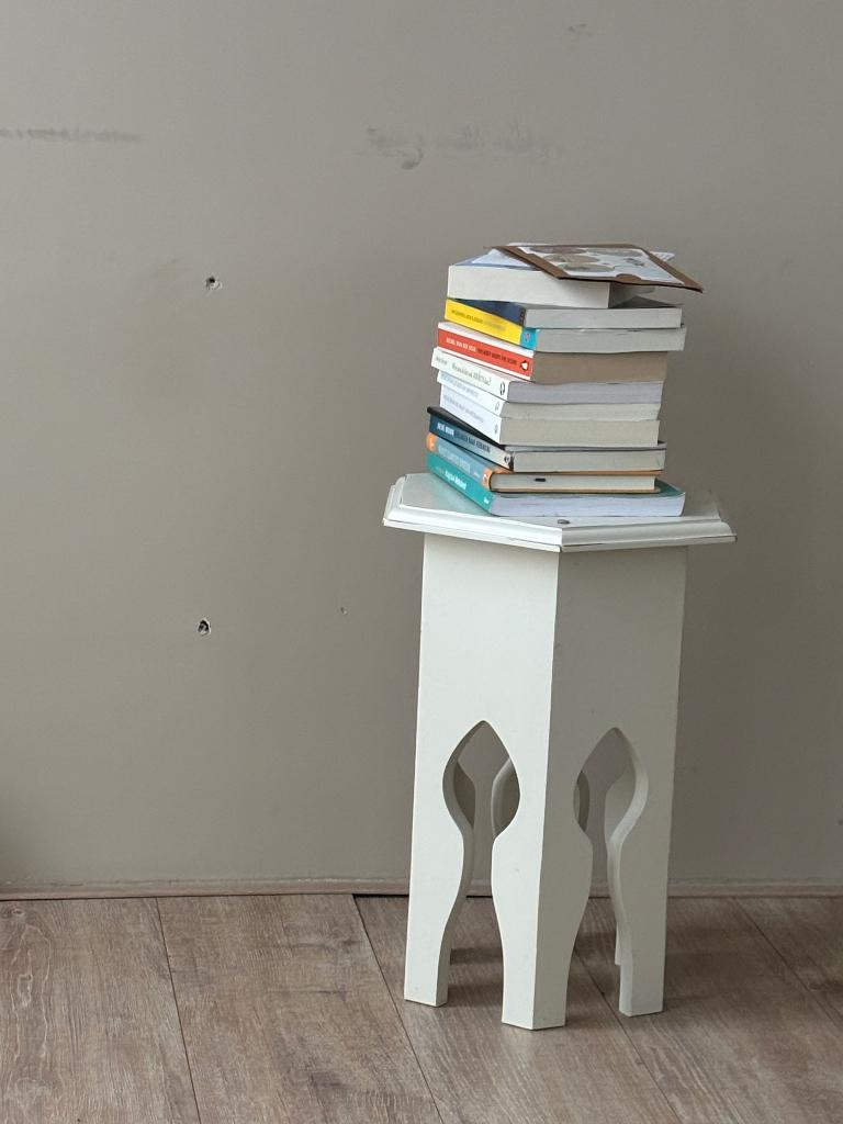 Bijzettafel, Huis en Inrichting, Tafels | Bijzettafels, 45 tot 60 cm, Minder dan 55 cm, Gebruikt, Rond