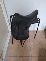 Wintec pro dressuur 17 inch, Dieren en Toebehoren, Dressuur, Ophalen of Verzenden, Zo goed als nieuw