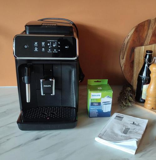 PHILIPS Volautomatische koffiemachine EP2220/10, Witgoed en Apparatuur, Koffiezetapparaten, Zo goed als nieuw, Gemalen koffie