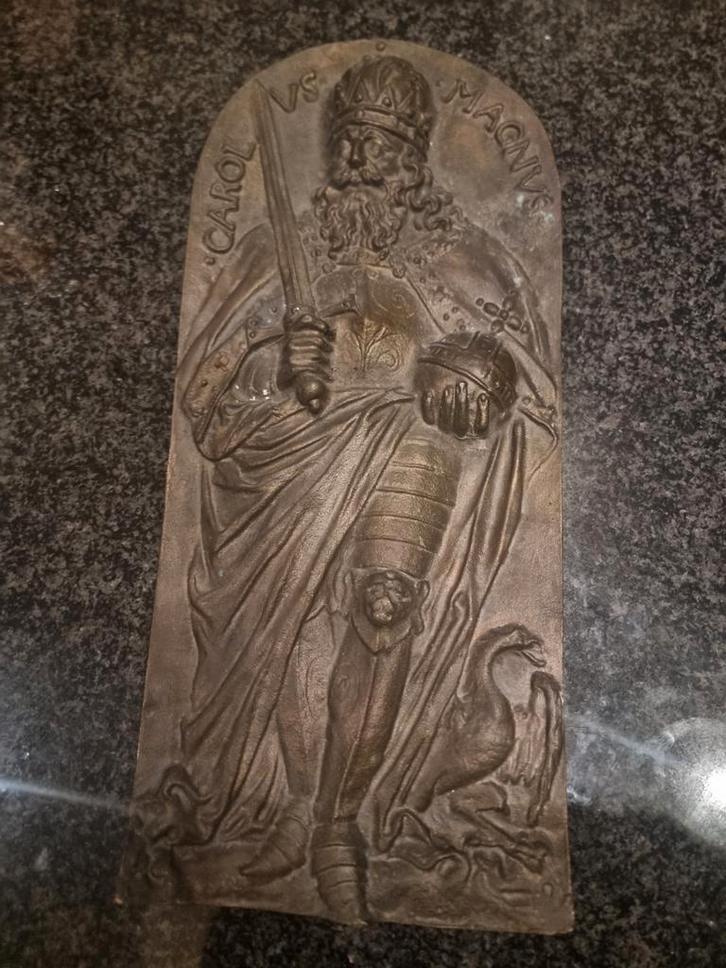 Gietijzeren Plaat Carolus Magnus, Antiek en Kunst, Antiek | Koper en Brons, Ophalen
