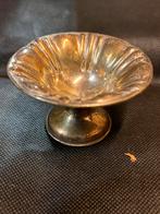 Klein zilveren zoutschaaltje op voet, Ophalen of Verzenden, Zilver