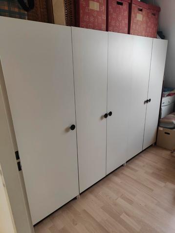 Vintage Kastenwand beschikbaar voor biedingen