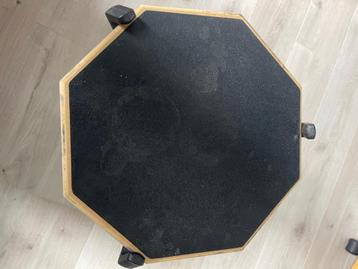 Evans real feel practice pad 12 inch 30 cm with pearl stand beschikbaar voor biedingen