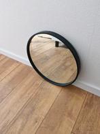 Ronde spiegel zwarte rand, Huis en Inrichting, Woonaccessoires | Spiegels, Ophalen, Minder dan 50 cm, Rond, Zo goed als nieuw
