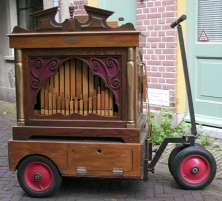 Mooi klein 36-toets Draaiorgel I.Z.G.S., Muziek en Instrumenten, Draaiorgels, Zo goed als nieuw, Ophalen