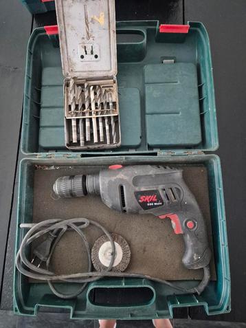 Skil 6280 Boormachine met Accessoires beschikbaar voor biedingen
