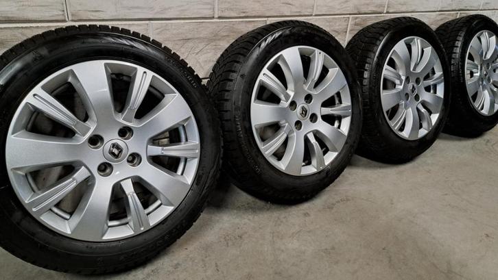 Winterbanden Clio Captur Sandero Zoe Modus Lodgy 195/55/16, Auto-onderdelen, Banden en Velgen, Banden en Velgen, Winterbanden