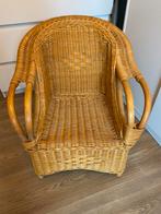 Rieten kinderstoel (tje), Kinderen en Baby's, Kinderkamer | Tafels en Stoelen, Ophalen, Zo goed als nieuw, Stoel(en)
