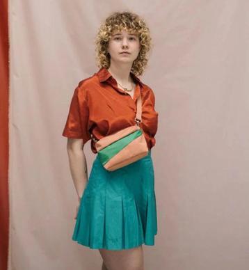 Susan Bijl The New Bum Bag Small fijn tasje, gave kleuren beschikbaar voor biedingen