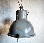 Vintage metalen industriële hanglampen Sovjet-Unie jaren 70, Ophalen of Verzenden, Minder dan 50 cm