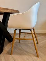 4x moderne kuipstoel / eetkamerstoel - kunststof & hout, Huis en Inrichting, Stoelen, Ophalen, Kunststof, Gebruikt, Wit