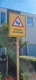 Geboorte bord tuin, Ophalen