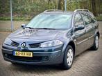 Renault Mégane Grand Tour 1.6 16V Business Line, 60XXHR, Auto's, Renault, Voorwielaandrijving, 65 €/maand, Gebruikt, 4 cilinders