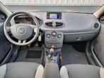 Renault Clio 1.2 5 deurs Special Line | NAVIGATIE | AIRCO |, Te koop, Zilver of Grijs, Benzine, Hatchback
