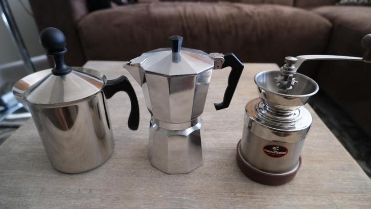 Koffie molen, Melk opschuimer en Expresso potje, Witgoed en Apparatuur, Koffiemachine-accessoires, Zo goed als nieuw, Ophalen of Verzenden