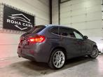 BMW X1 SDrive20i High Exe M-Pakket PANO NAVI LEER, Auto's, BMW, Te koop, Zilver of Grijs, Benzine, Gebruikt