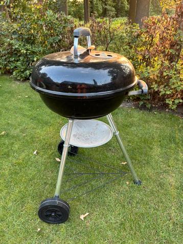 Weber bbq 47cm beschikbaar voor biedingen