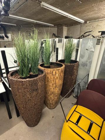Bosco Vase plantenbakken beschikbaar voor biedingen