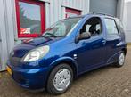 ✅ Toyota Yaris Verso 1.5 16V Vvti 2001, 5 Deurs, Nieuwe APK!, Auto's, Voorwielaandrijving, Metallic lak, 40 €/maand, 4 cilinders