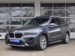 BMW X1 XDRIVE25E SPORT LINE | SPORTSTOELEN | PANORAMA | CAME, 125 pk, Gebruikt, Leder en Stof, Bedrijf