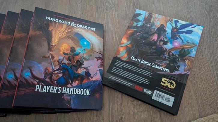 D&D Players Handbook (2024) - Nieuw!, Hobby en Vrije tijd, Gezelschapsspellen | Bordspellen, Nieuw, Een of twee spelers, Drie of vier spelers