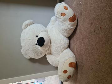 Grote knuffelbeer 90 cm beschikbaar voor biedingen