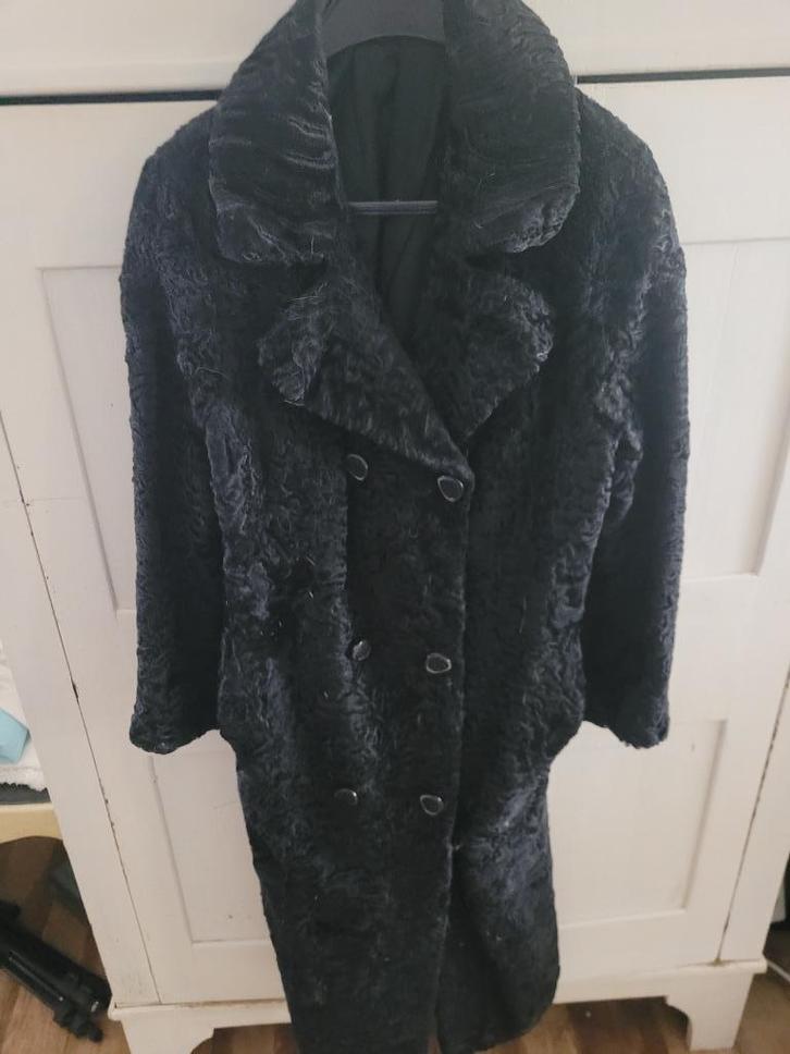 Vintage bontjas lang model foto 1 t/m 6, Kleding | Dames, Jassen | Winter, Zo goed als nieuw, Maat 38/40 (M), Zwart, Ophalen of Verzenden