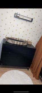 Kidsmill commode zwart mat + plankje, Kinderen en Baby's, Kinderkamer | Commodes en Kasten, Gebruikt, 50 tot 70 cm, Ophalen of Verzenden