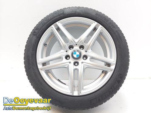 Velg + Band van een BMW 2-Serie (2-Serie 14-), Auto-onderdelen, Banden en Velgen, Personenwagen, Gebruikt, 3 maanden garantie