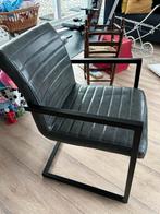 Moderne grijze stoel met metalen frame, Ophalen, Zo goed als nieuw, Metaal, Eén