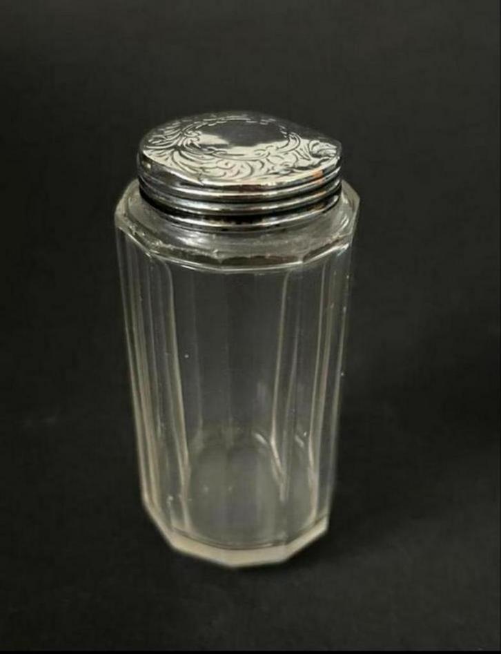 Kristal met Zilver Dressoir Potje, 1884, Verzamelen, Parfumverzamelingen, Gebruikt, Parfumfles, Ophalen of Verzenden