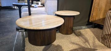 Ronde salontafel | Travertin / Mangobruin Ribbel voet  beschikbaar voor biedingen