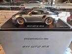 Porsche GT2 RS 1:18 Spark SCHADE !!, Ophalen, Gebruikt, Auto, Overige merken