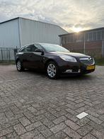 Opel Insignia 1.6 Turbo 132KW Sports Tourer 2012 Bruin, Euro 5, Stof, Zwart, 4 cilinders