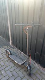 Ninebot elektrische step, Fietsen en Brommers, Steps, Ophalen of Verzenden, Zo goed als nieuw, Elektrische step (E-scooter)