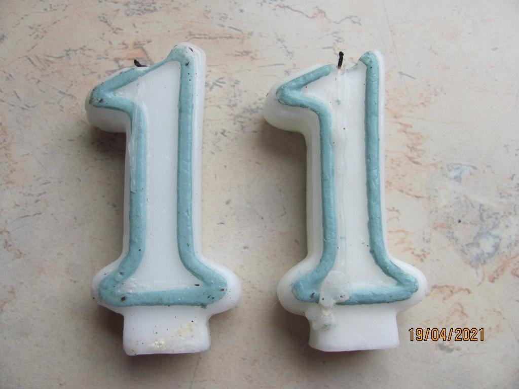 2 x Taart KAARSJES in vorm van een 1, Eerste Verjaardag IZGS, Ophalen of Verzenden, Gebruikt, Taarten of Cupcakes, Versiering