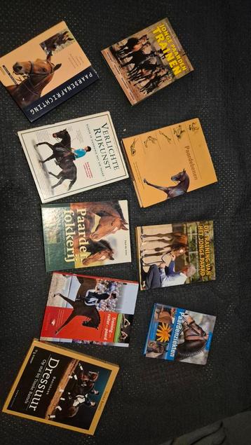 Paardenboeken Collectie beschikbaar voor biedingen